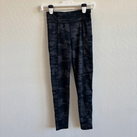 Gap Teen XXL Black Camo Leggings - Picture 1 of 4